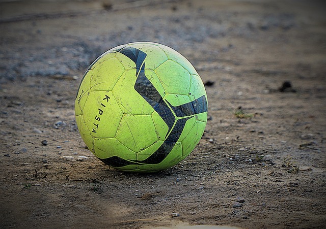 过羽毛球逆 过羽毛球逆